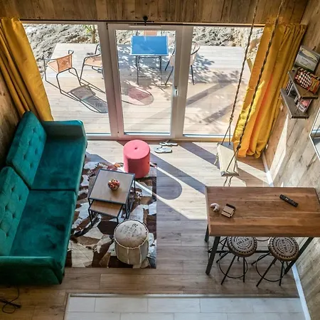 Шале Domandi Mountain *