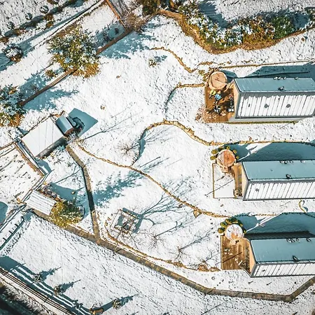 Domandi Mountain Шале *