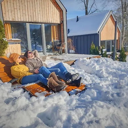 Domandi Mountain Przesieka
