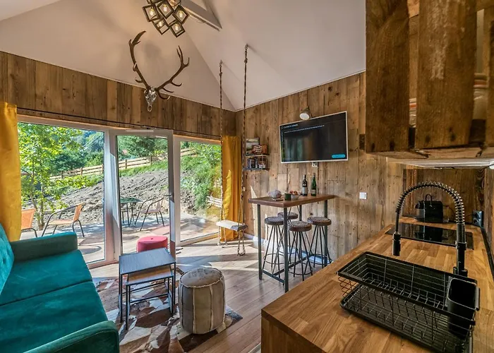 Domandi Mountain Chalet